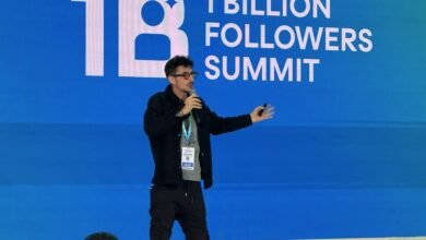 قمة المليار تبرز دور منصات التواصل في بناء المسارات المهنية