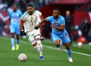 لدغة قاتلة تقود الجزائر إلى ربع نهائي أمم أفريقيا