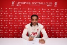 ليفربول ينجز أولى صفقاته الشتوية