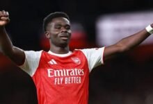 ساكا يوافق على عقد طويل الأمد مع أرسنال