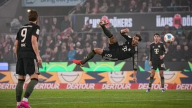 بايرن ميونخ يعاقب كولن بثلاثية