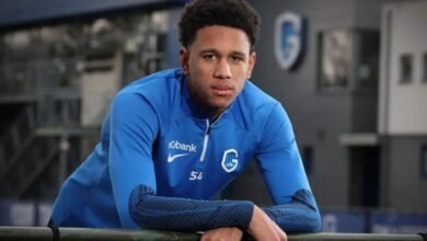 برشلونة يتفق على صفقة دفاعية