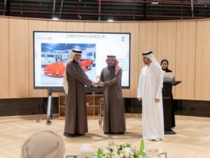 18 ألف زائر لمهرجان الشارقة للسيارات القديمة في نسخته الثالثة 