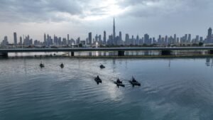 "مهرجان دبي للرياضات المائية" يتوج الفائزين في مسابقتي "الصيد" و"التجديف" 4 "مهرجان دبي للرياضات المائية" يتوج الفائزين في مسابقتي "الصيد" و"التجديف"