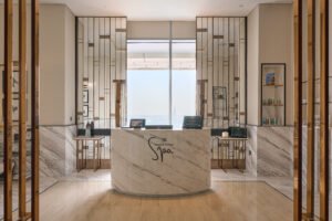 «والدورف أستوريا» مركز دبي المالي يقدم تجارب استثنائية احتفالا بعيد الحب