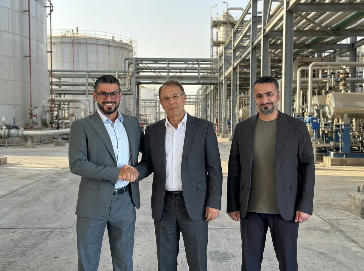 زيروجرافيتي الإماراتية تعزز شراكتها مع شركة OCS الألمانية في مجال الصيانة الاستباقية. 1 زيروجرافيتي الإماراتية تعزز شراكتها مع شركة OCS الألمانية في مجال الصيانة الاستباقية.