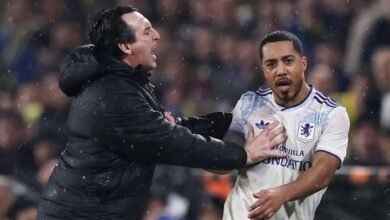 إيمري يبرر انفعاله على لاعب أستون فيلا