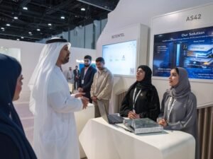 ذياب بن محمد بن زايد يشهد جانباً من فعاليات أسبوع أبوظبي للاستدامة 2026