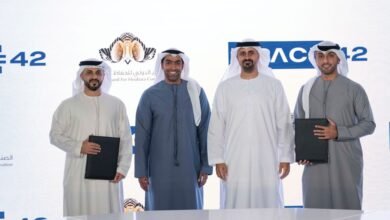 ذياب بن محمد بن زايد يشهد توقيع اتفاقية تعاون بين الصندوق الدولي للحفاظ على الحبارى و"سبيس 42"