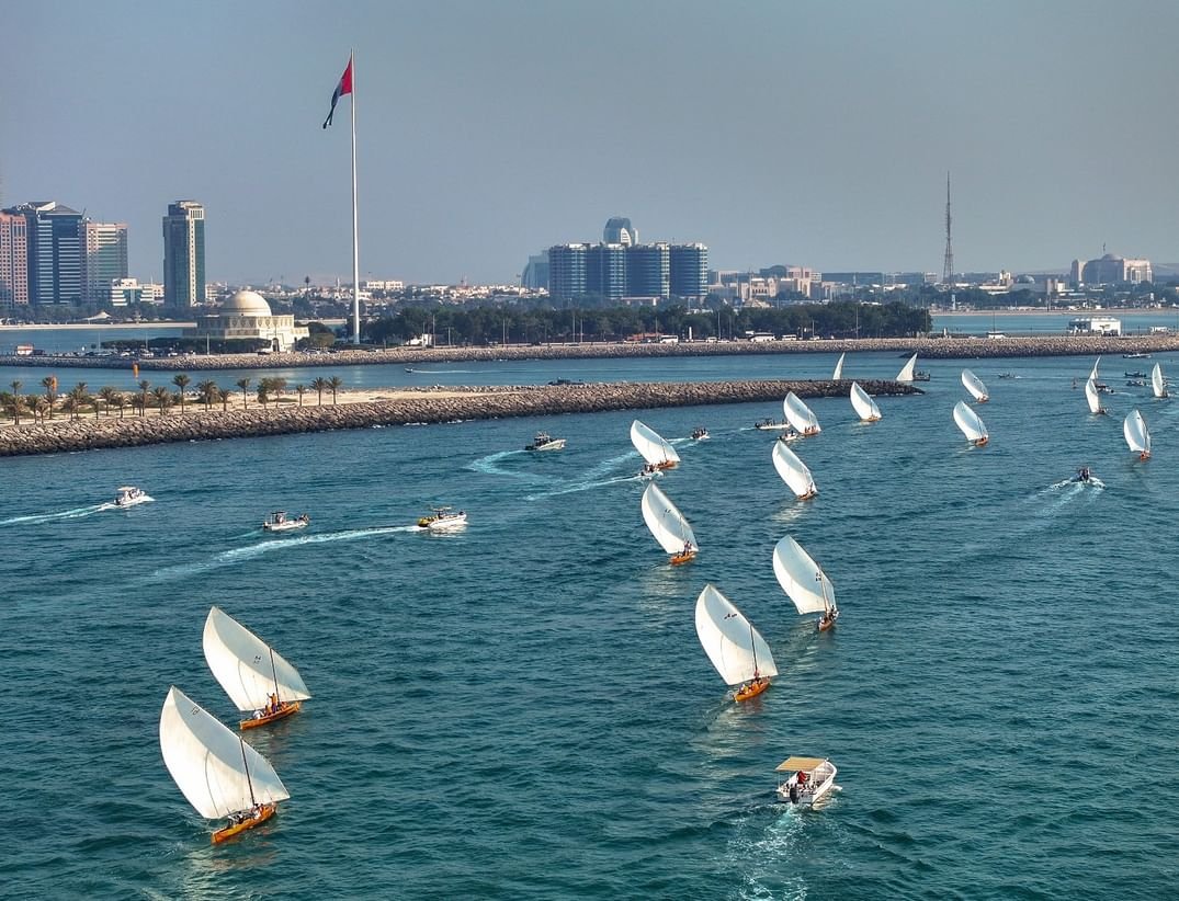 "أبوظبي للرياضات البحرية" يفتح باب التسجيل لسباق "العالية للبوانيش الشراعية" 1 "أبوظبي للرياضات البحرية" يفتح باب التسجيل لسباق "العالية للبوانيش الشراعية"
