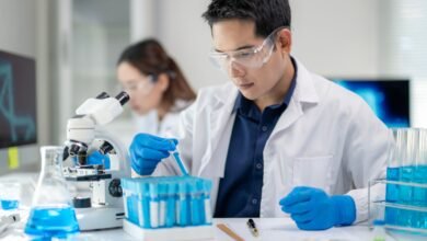 علماء صينيون يطورون علاجا جزيئا مبتكرا لعلاج السرطان بدقة