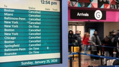 انقطاع واسع للكهرباء وإلغاء آلاف الرحلات الجوية بأمريكا جراء العواصف