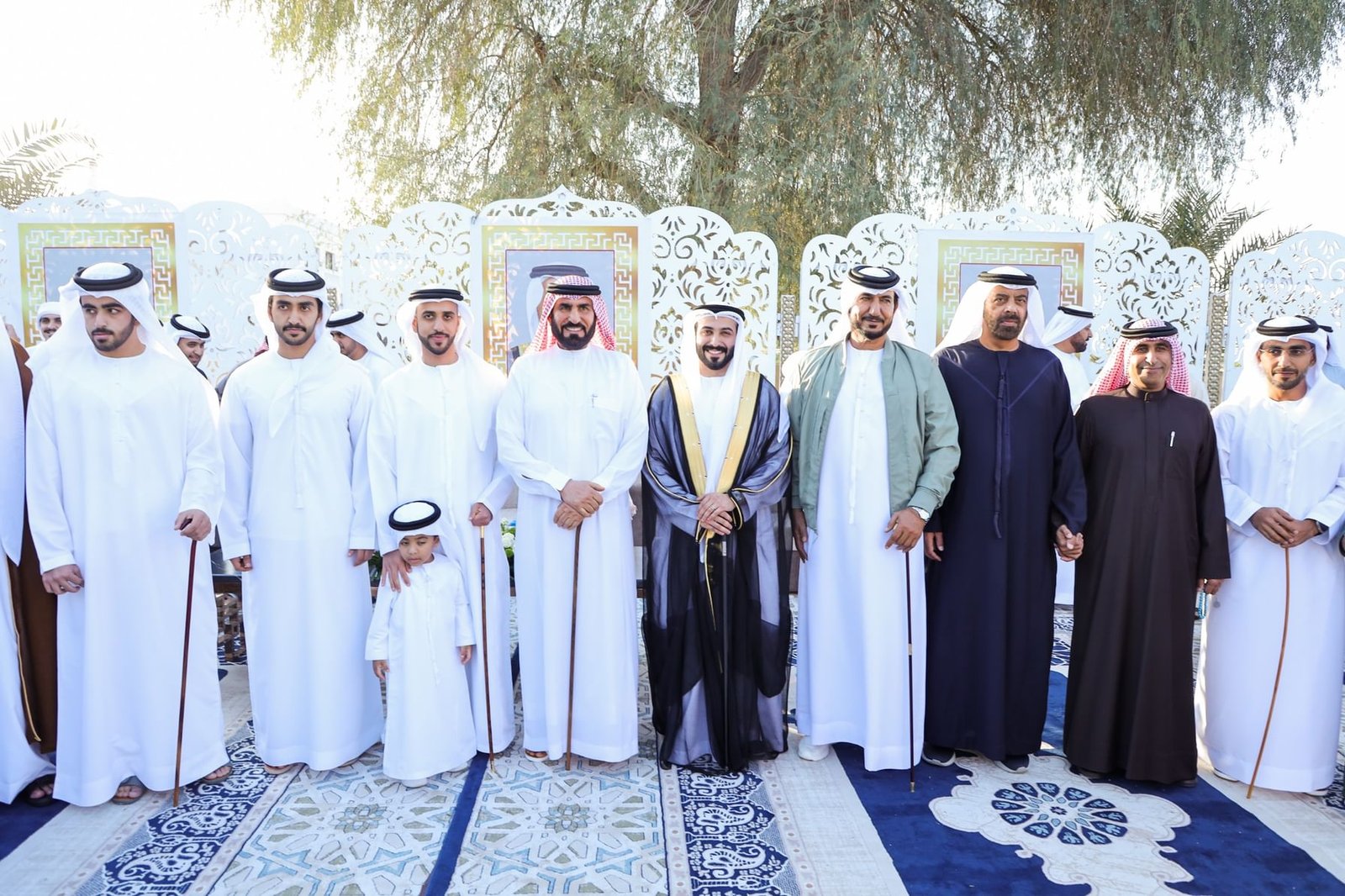 الشيوخ برأس الخيمة يحضرون حفل زفاف صقر بن محمد القاسمي 1 الشيوخ برأس الخيمة يحضرون حفل زفاف صقر بن محمد القاسمي