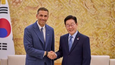 خلدون المبارك يلتقي الرئيس الكوري في سيؤول ويبحثان الشراكة الاستراتيجية بين الإمارات وجمهورية كوريا