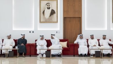 ذياب بن محمد بن زايد وزايد بن محمد بن زايد يقدمان واجب العزاء في وفاة فاطمة محمد المنصوري