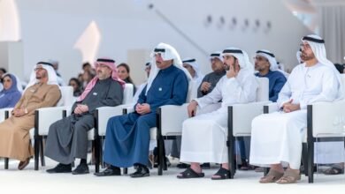 حمدان بن محمد ووزير الدفاع الكويتي يشهدان جانباً من أعمال المنتدى الإعلامي الإماراتي الكويتي