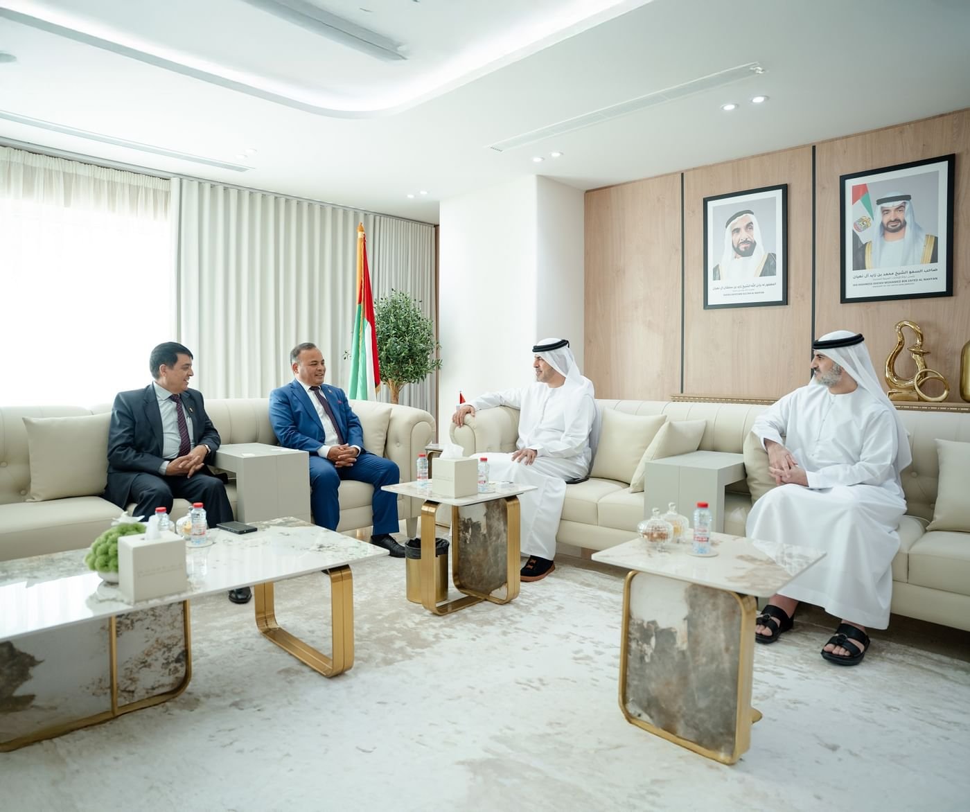 غرفة عجمان تبحث تعزيز التعاون الاقتصادي والاستثمارات مع نيبال 1 غرفة عجمان تبحث تعزيز التعاون الاقتصادي والاستثمارات مع نيبال