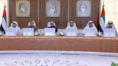 مجلس الوزراء برئاسة محمد بن راشد يستعرض مسيرة العمل والإنجاز خلال 20 عاماً من رئاسة سموه للحكومة