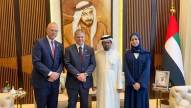 علي النعيمي يلتقي وزير التعليم في إسرائيل