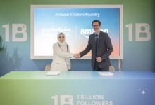 مقر المؤثرين و Amazon يعلنان عن "حاضنة أمازون لصناع المحتوى" لتمكينهم من إطلاق منتجاتهم الخاصة وتوسيع نطاقها