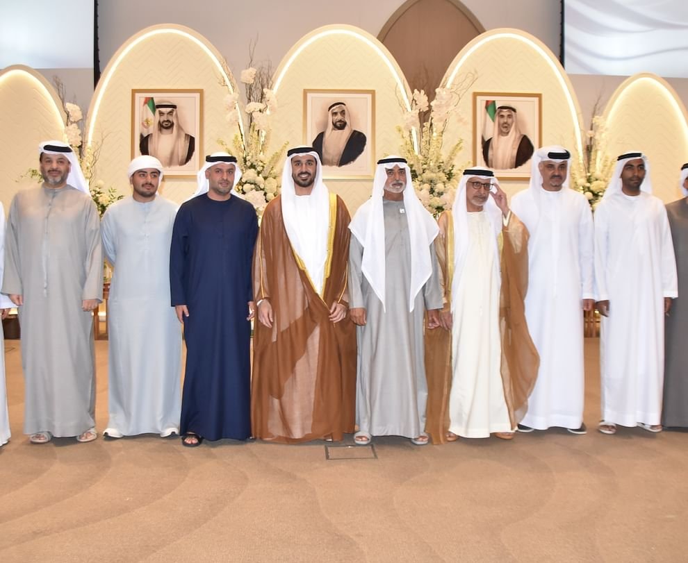 نهيان بن مبارك يحضر أفراح الصوالح والشامسي في أبوظبي 1 نهيان بن مبارك يحضر أفراح الصوالح والشامسي في أبوظبي