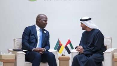 رئيس الدولة يلتقي رئيس موزمبيق على هامش "أسبوع أبوظبي للاستدامة"