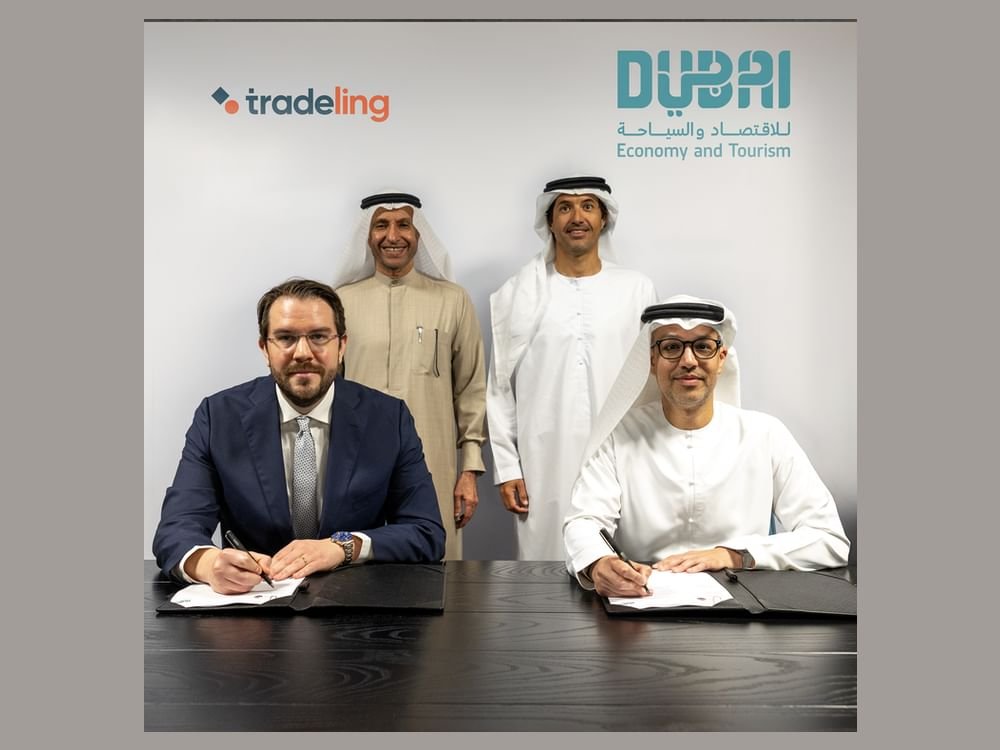 دائرة الاقتصاد والسياحة وغرف دبي تعقدان شراكة استراتيجية مع "تريدلنغ" 1 دائرة الاقتصاد والسياحة وغرف دبي تعقدان شراكة استراتيجية مع "تريدلنغ"