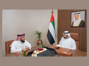 محمد الشرقي يطلع على أنشطة نادي الفجيرة للشطرنج والثقافة وخططه الإستراتيجية