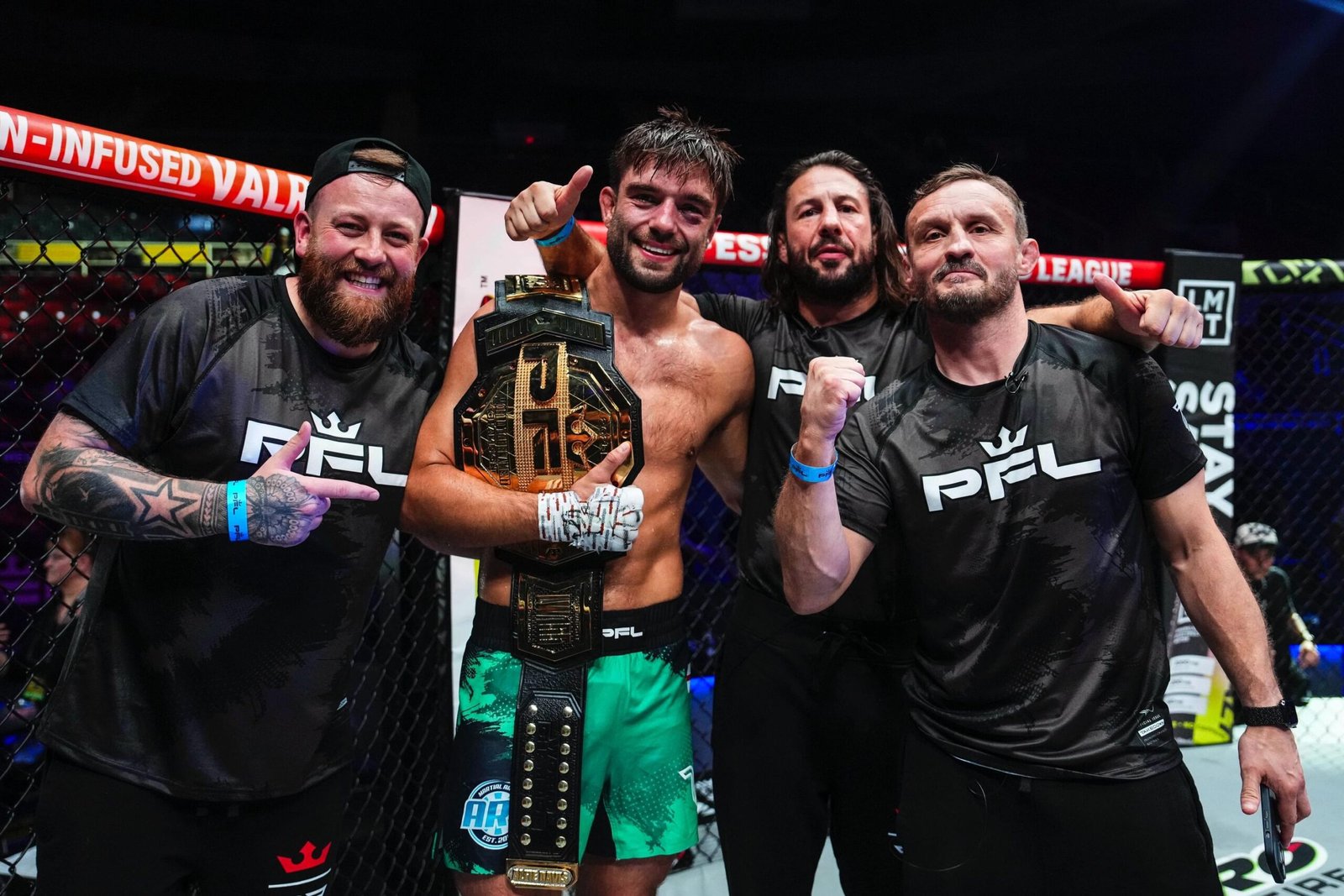 نخبة نجوم العالم يشاركون في "الطريق إلى دبي" للفنون القتالية المختلطة 1 نخبة نجوم العالم يشاركون في "الطريق إلى دبي" للفنون القتالية المختلطة