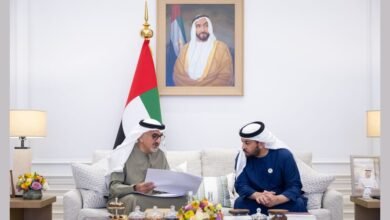 حمدان بن زايد يطّلع على الجدول الزمني للفعاليات الرياضية في منطقة الظفرة