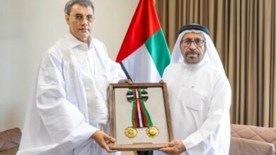 رئيس الدولة يمنح سفير موريتانيا وسام الاستقلال من الطبقة الأولى