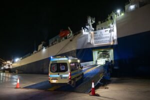 المستشفى الإماراتي العائم في العريش يستقبل 10 حالات جديدة من غزة 3 المستشفى الإماراتي العائم في العريش يستقبل 10 حالات جديدة من غزة