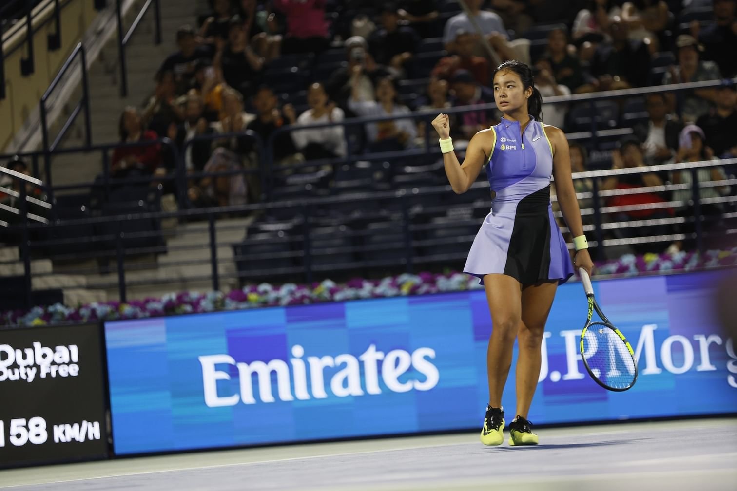 تأهل إيالا وفرنانديز وبيليك إلى الدور الثاني من بطولة سوق دبي الحرة لتنس السيدات 1 تأهل إيالا وفرنانديز وبيليك إلى الدور الثاني من بطولة سوق دبي الحرة لتنس السيدات