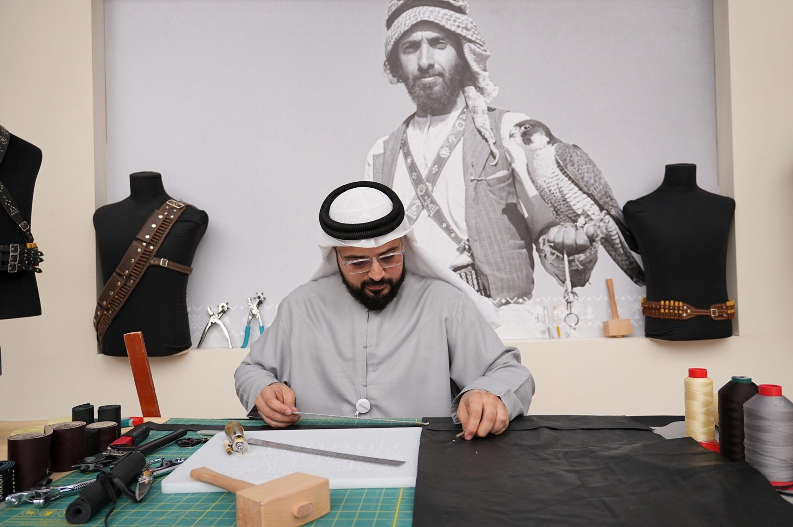 مهرجان العين التراثي يحتفي بالفنون التقليدية الإماراتية 1 مهرجان العين التراثي