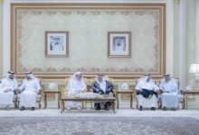 حاكم الشارقة يستقبل المهنئين بشهر رمضان المبارك