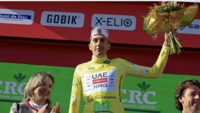 "فريق الإمارات للدراجات" يتصدر المرحلة الأولى من طواف "مورسيا" الإسباني