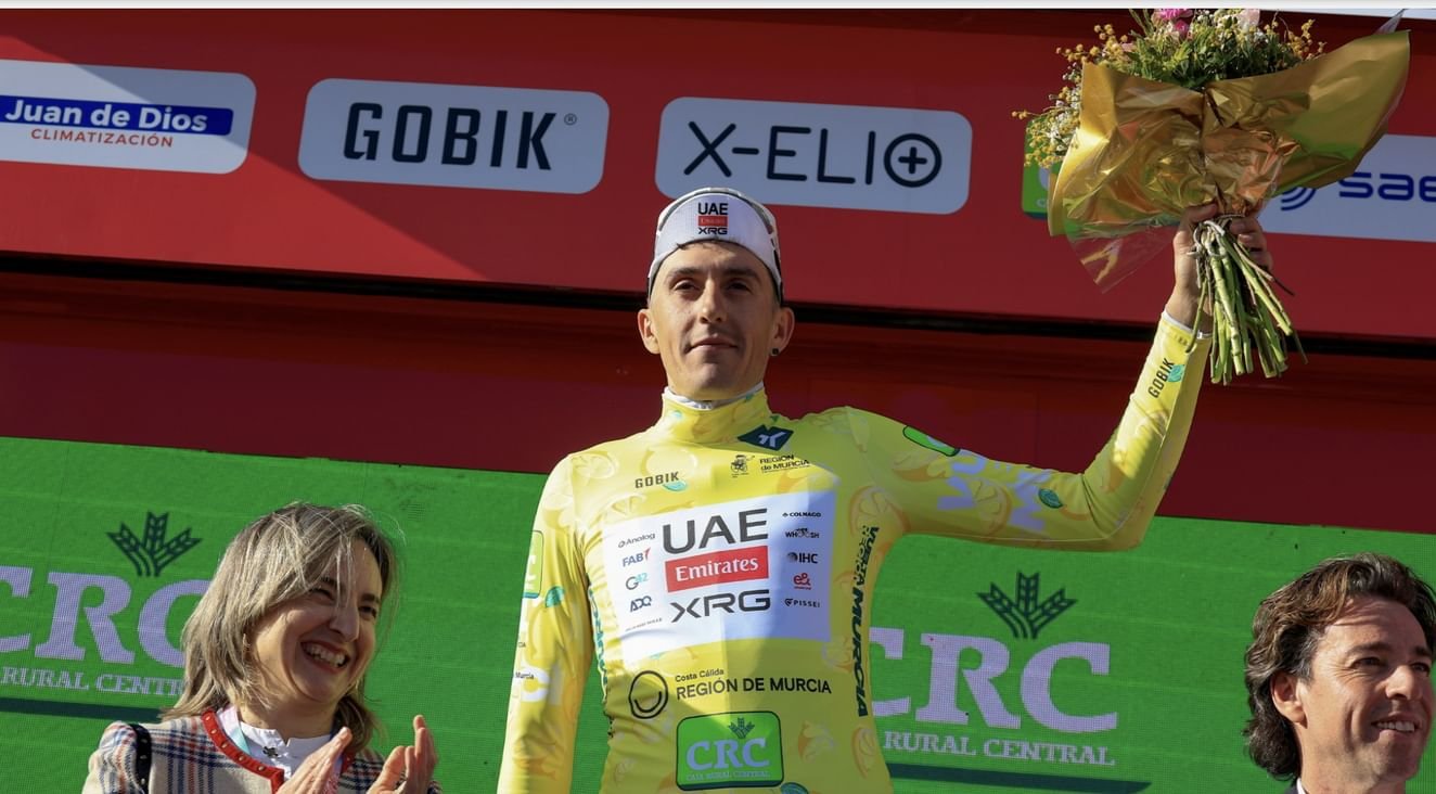 "فريق الإمارات للدراجات" يتصدر المرحلة الأولى من طواف "مورسيا" الإسباني 1 "فريق الإمارات للدراجات" يتصدر المرحلة الأولى من طواف "مورسيا" الإسباني