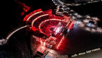 نجم الطرب العربي ماجد المهندس على مدرج خورفكان يوم 4 أبريل 2 نجم الطرب العربي ماجد المهندس على مدرج خورفكان يوم 4 أبريل