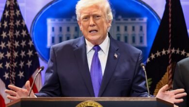 عقب قرار المحكمة العليا.. ترامب يعلن رفع الرسوم الجمركية الشاملة إلى 15% بأثر فوري