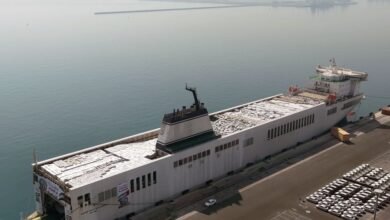 إبحار سفينة "أم الإمارات" الإنسانية محملة بأكثر من 7300 طن من المساعدات لقطاع غزة