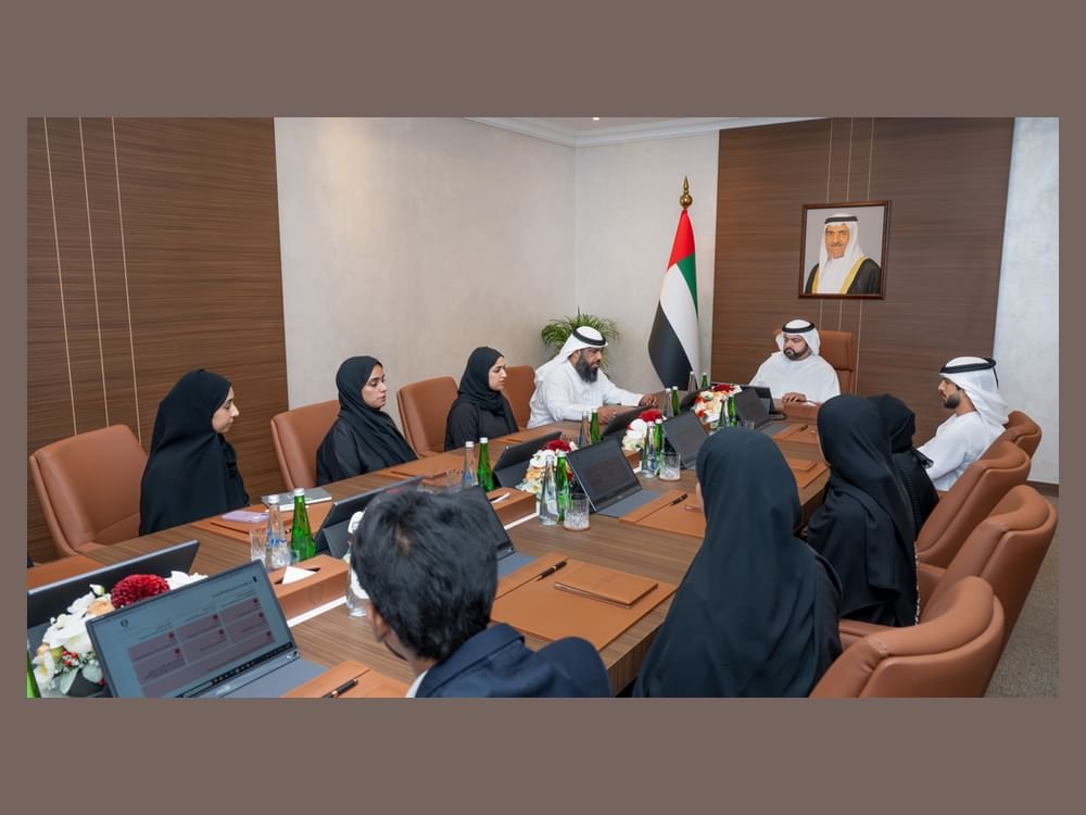 محمد الشرقي يطّلع على المشاريع البحثية والتطبيقية لمركز الفجيرة لنظم المعلومات الجغرافية 1 محمد الشرقي يطّلع على المشاريع البحثية والتطبيقية لمركز الفجيرة لنظم المعلومات الجغرافية