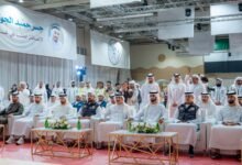 حميد وراشد بن عمار والمتطوعون يشاركون في تجهيز طرود "جسر حميد الجوي" دعما لقطاع غزة