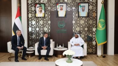 وزير داخلية أوزباكستان يزور شرطة دبي لبحث تعزيز التعاون المشترك