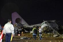 مقتل 15 شخصا على الأقل إثر تحطم طائرة شحن بعد إقلاعها في بوليفيا