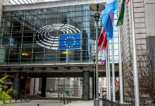 البرلمان الأوروبي يحظر أدوات الذكاء الاصطناعي على أجهزته الرسمية لمخاوف أمنية