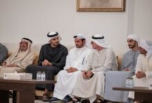 زايد بن محمد بن زايد يقدم واجب العزاء في وفاة والدة عبدالحميد محمد عبدالحميد الحوسني