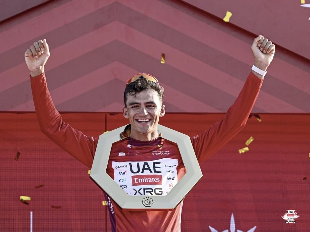 أرقام قياسية للدراج "ديل تورو" بعد تتويجه بلقب طواف الإمارات 1 أرقام قياسية للدراج "ديل تورو" بعد تتويجه بلقب طواف الإمارات