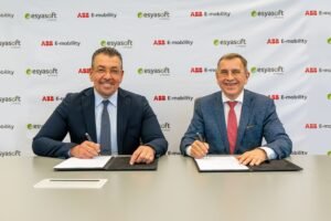 Esyasoft e-Mobility تعلن عن شراكة استراتيجية مع ABB E-mobility لتسريع جهود نشر محطات شحن المركبات الكهربائية حول العالم