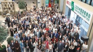 قمة الزوار الصينيين تعود إلى أبوظبي مايو المقبل