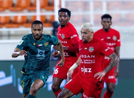 شباب الأهلي يلقي خورفكان خارج كأس رئيس الدولة 1 شباب الأهلي يلقي خورفكان خارج كأس رئيس الدولة